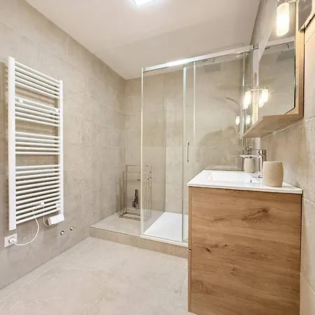 Magnifique Maison Avec Pisicne Villa