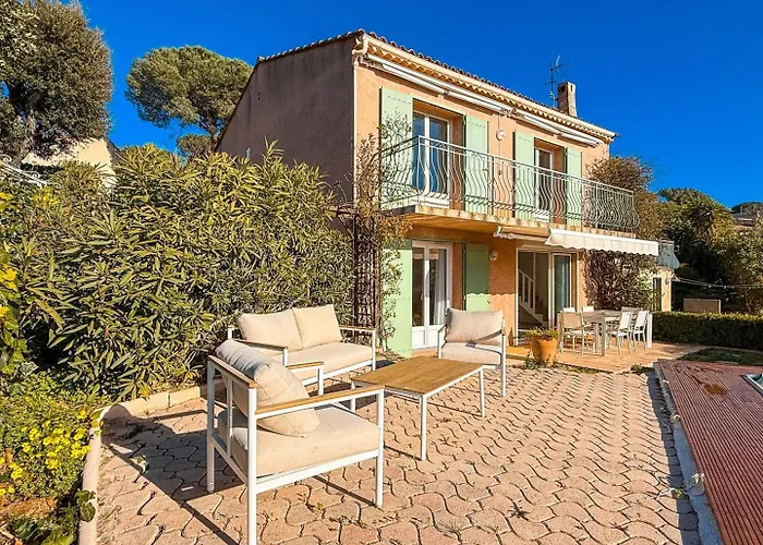 Magnifique Maison Avec Pisicne Villa